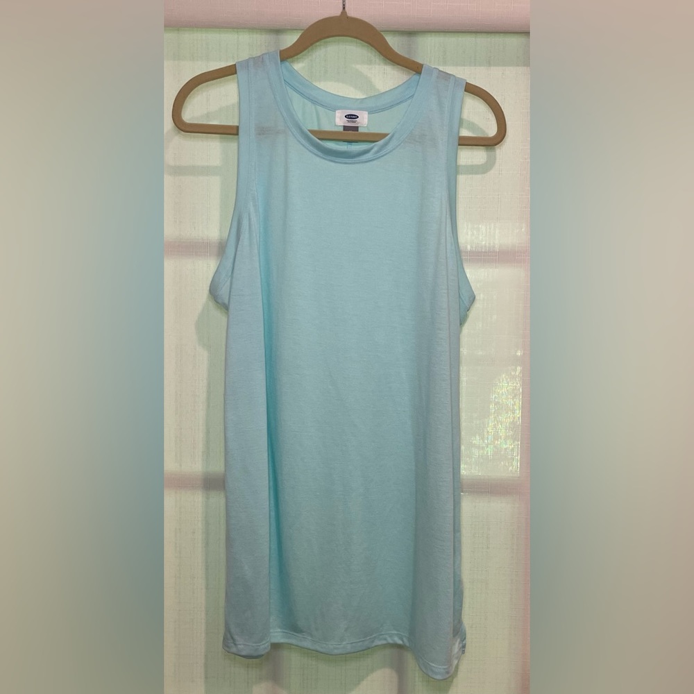 Old Navy long lightweight tank top NWOT